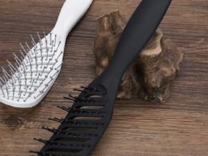 Brosse d'extension de cheveux humides à séchage rapide en plastique résistant à la chaleur ventilée,