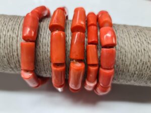 Perles corail couleur rouge 1pc 6.90CHF